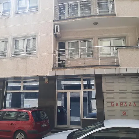 Apartment Ema *